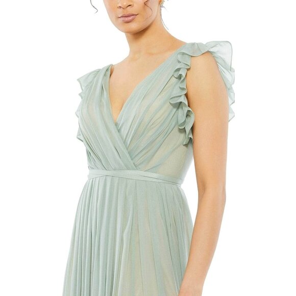 NWT Mac Duggal Green Flowy V Neck Ruffled Cap Sleeve Gown Sage 0 - Picture 2 of 8